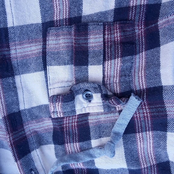 Women's New Look Multicolor Plaid Flannel - Picture 4 of 5